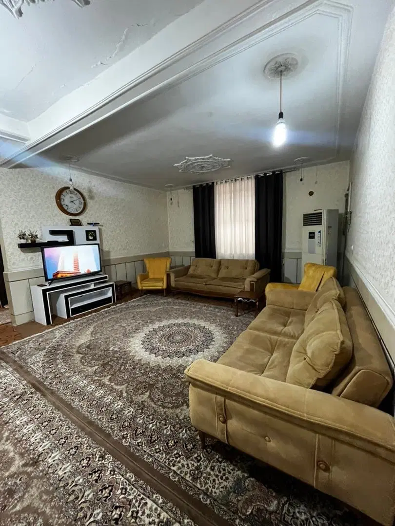 ویلایی صادقیه ۲۲۰ متر