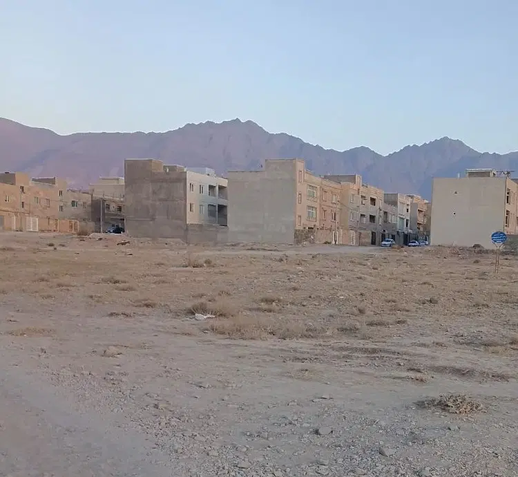 زمین ۲۰۰متر سند تک برگ