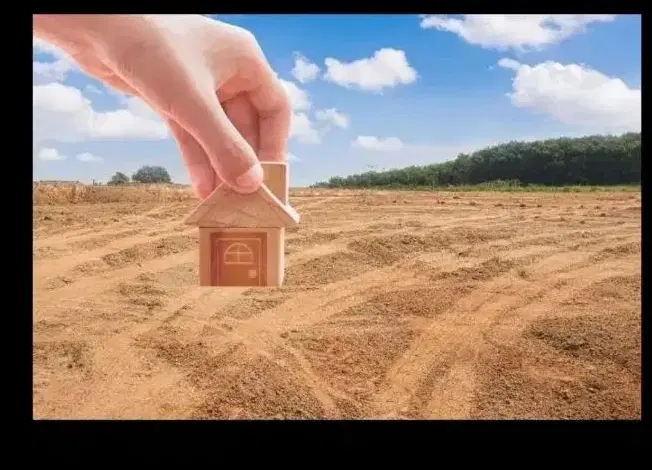 زمین مسکونی