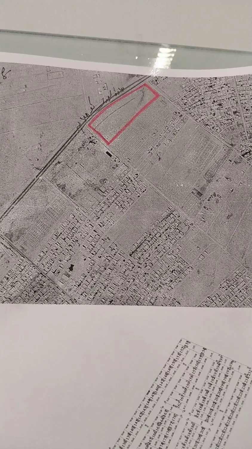 زمین کوچه گاو داری