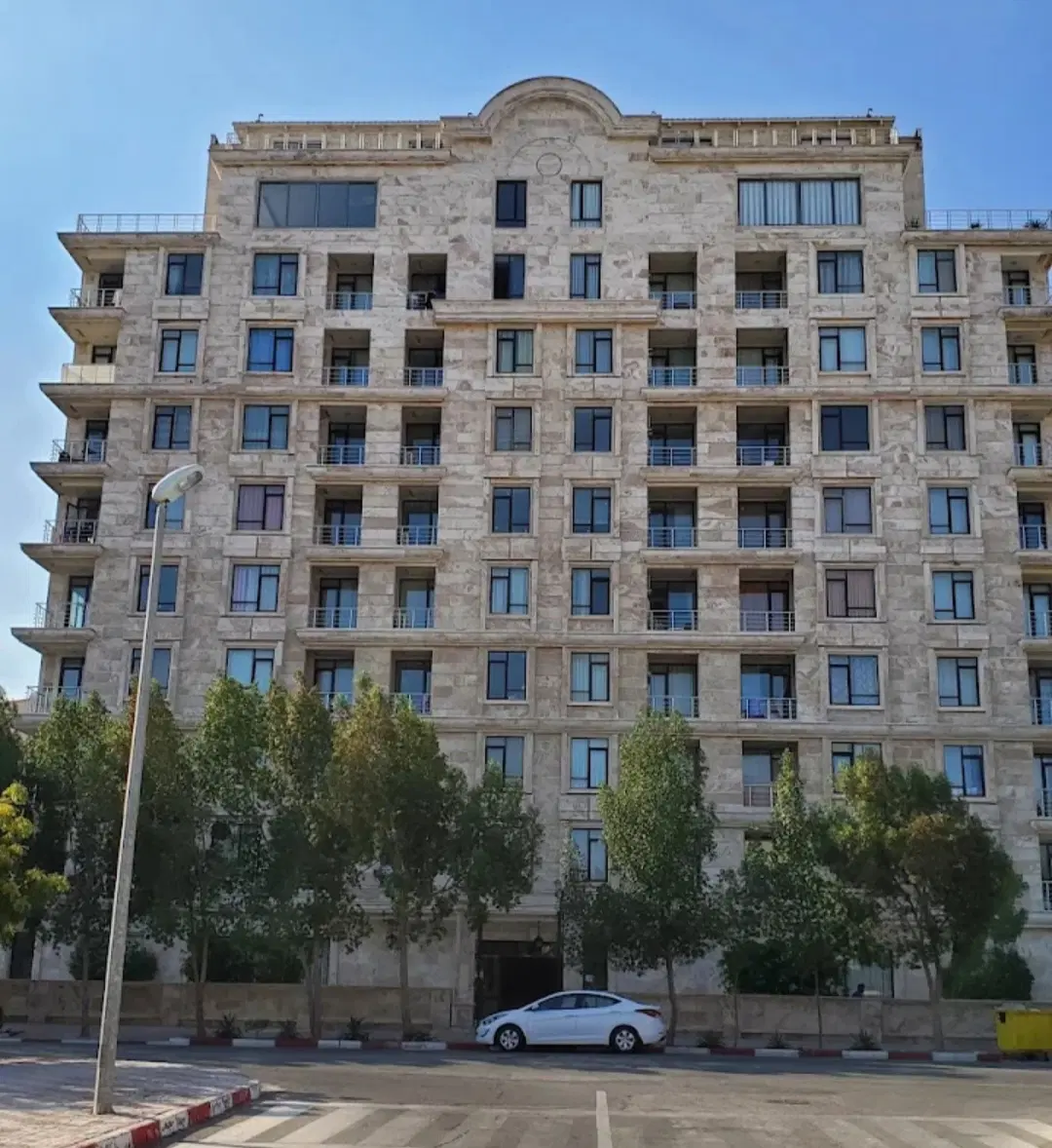آپارتمان ۶۰ متری برج سینا
