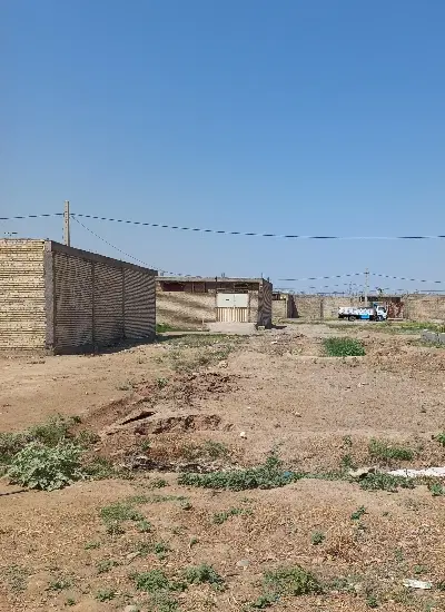زمین ۱۶۰ متری و ۱۴۰ متری چمگلک