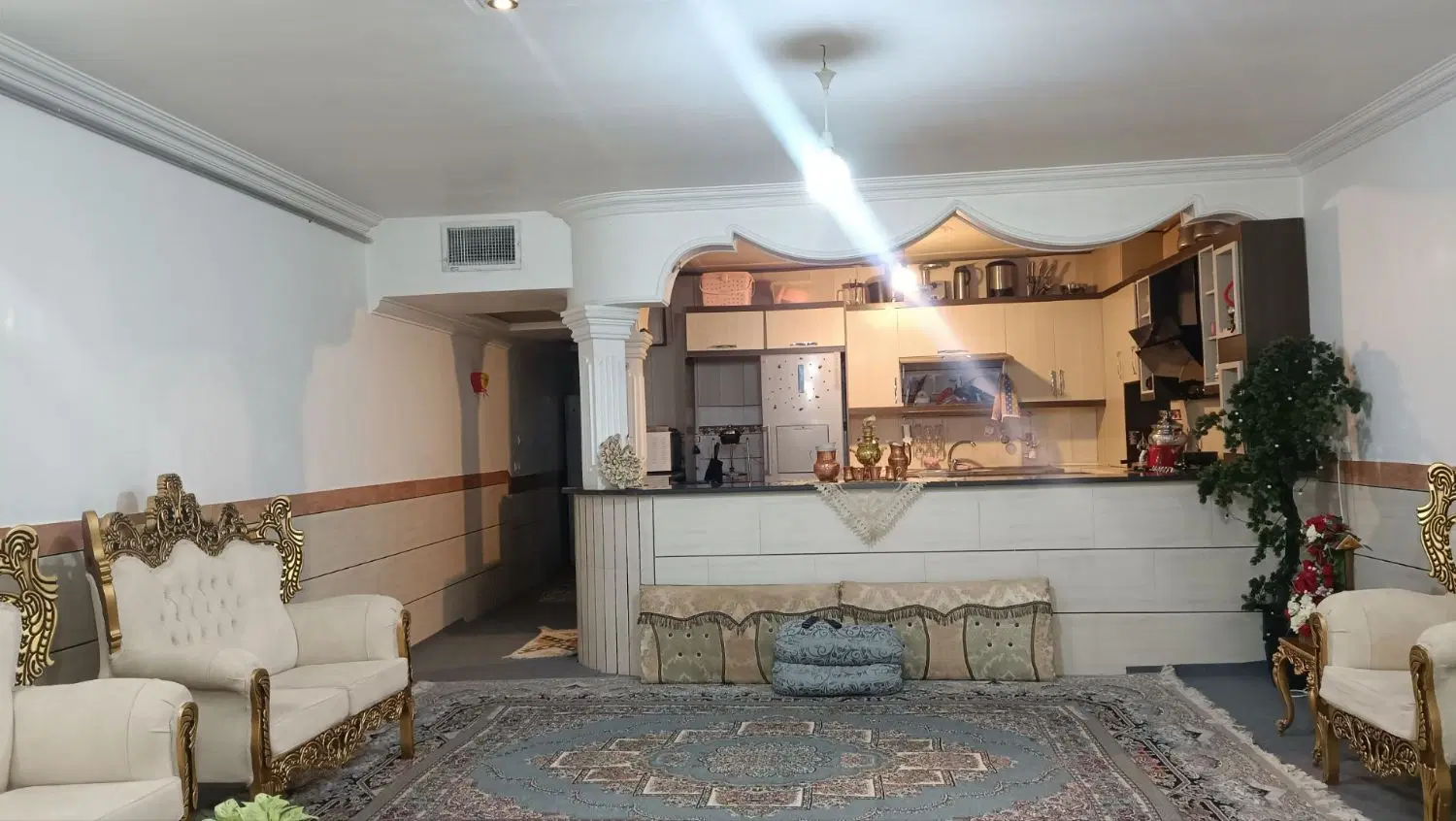 ملک ۱۷۰ متری شهرک بهشتی با 130 من زیربنا