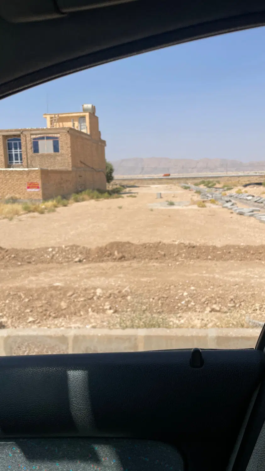 226 متر مسکونی دو نبش