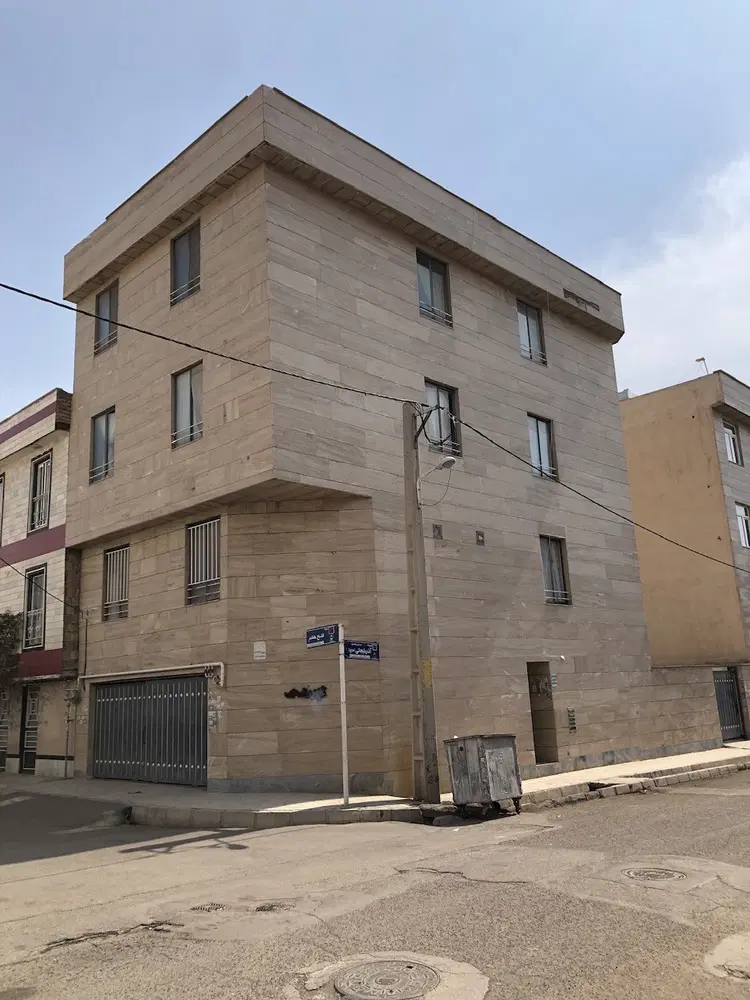 اپارتمان ۱۵۰ متری