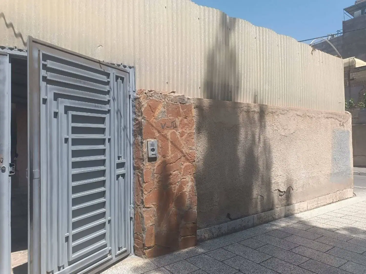 منزل ویلایی ،مشهد نزدیک حرم ، ویژه اقامت و توسعه