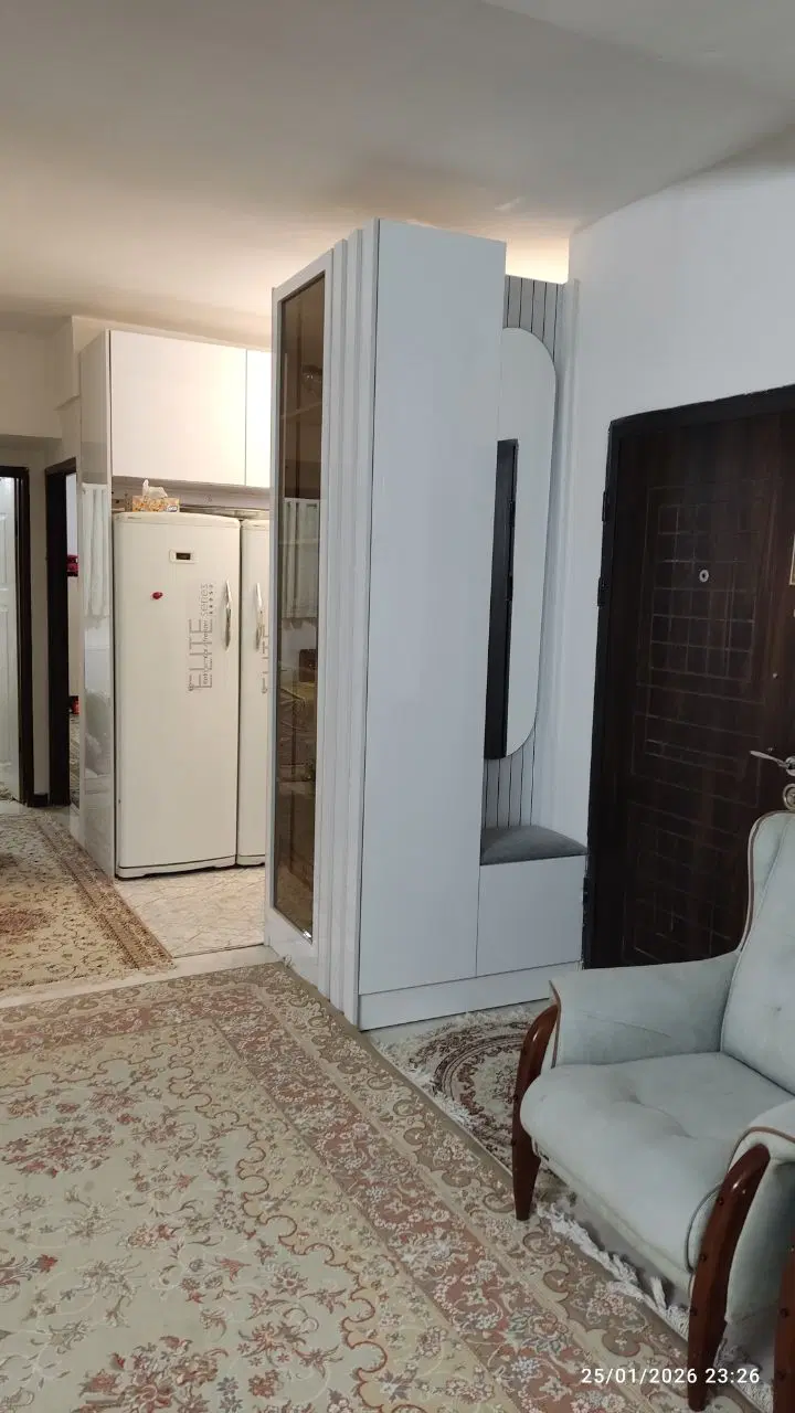فروش واحد نوساز حیاط دار