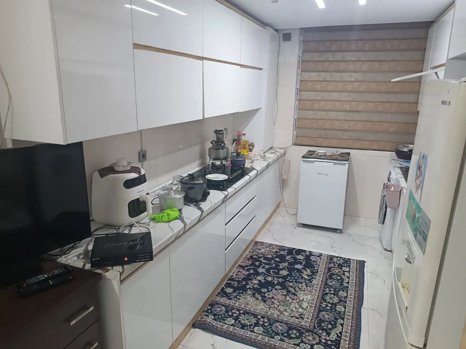 آپارتمان ۶۰ متری فول امکانات فوری تک واحدی