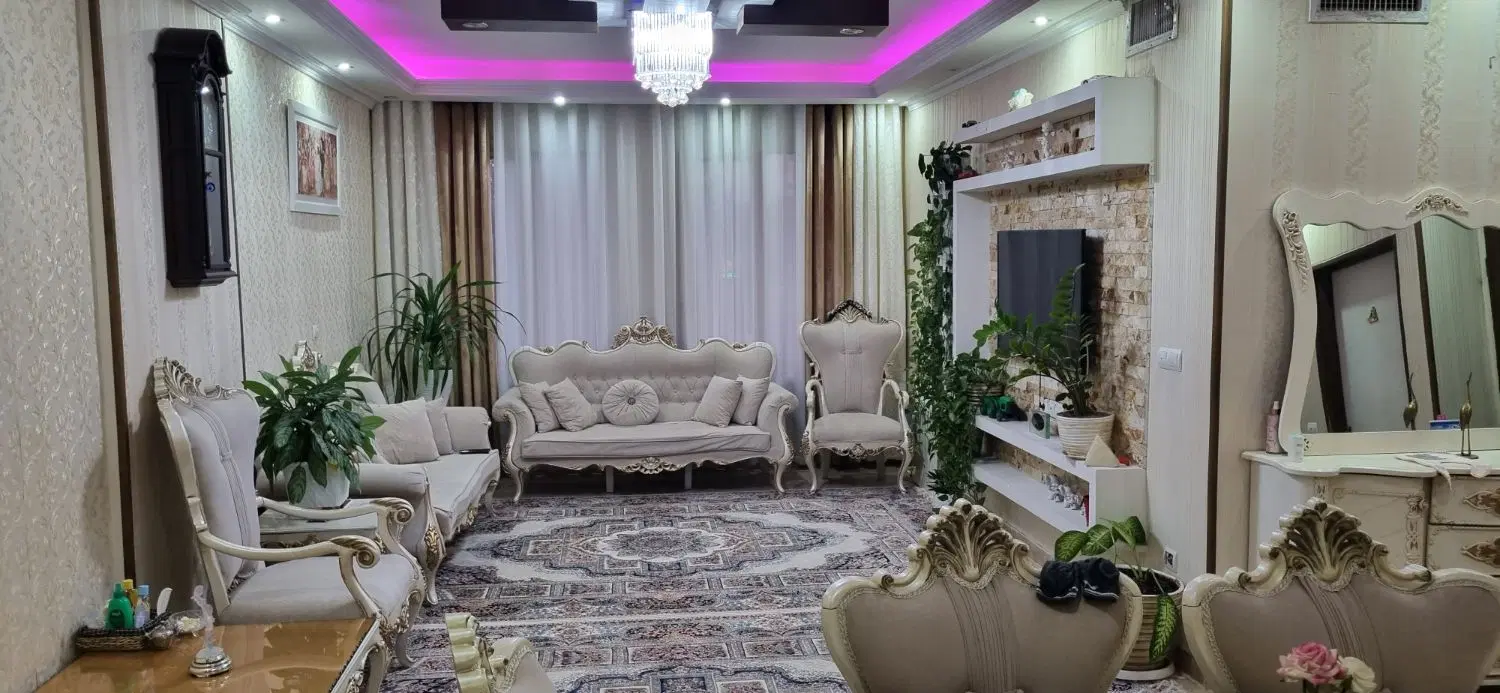 ملک ۶۹ متری