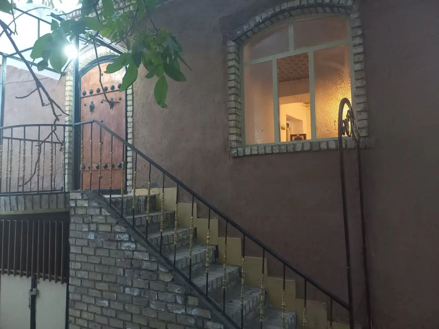 83متر سند دارد
