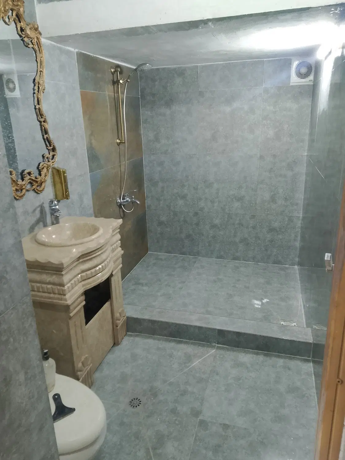 ویلایی دو طبق دربست