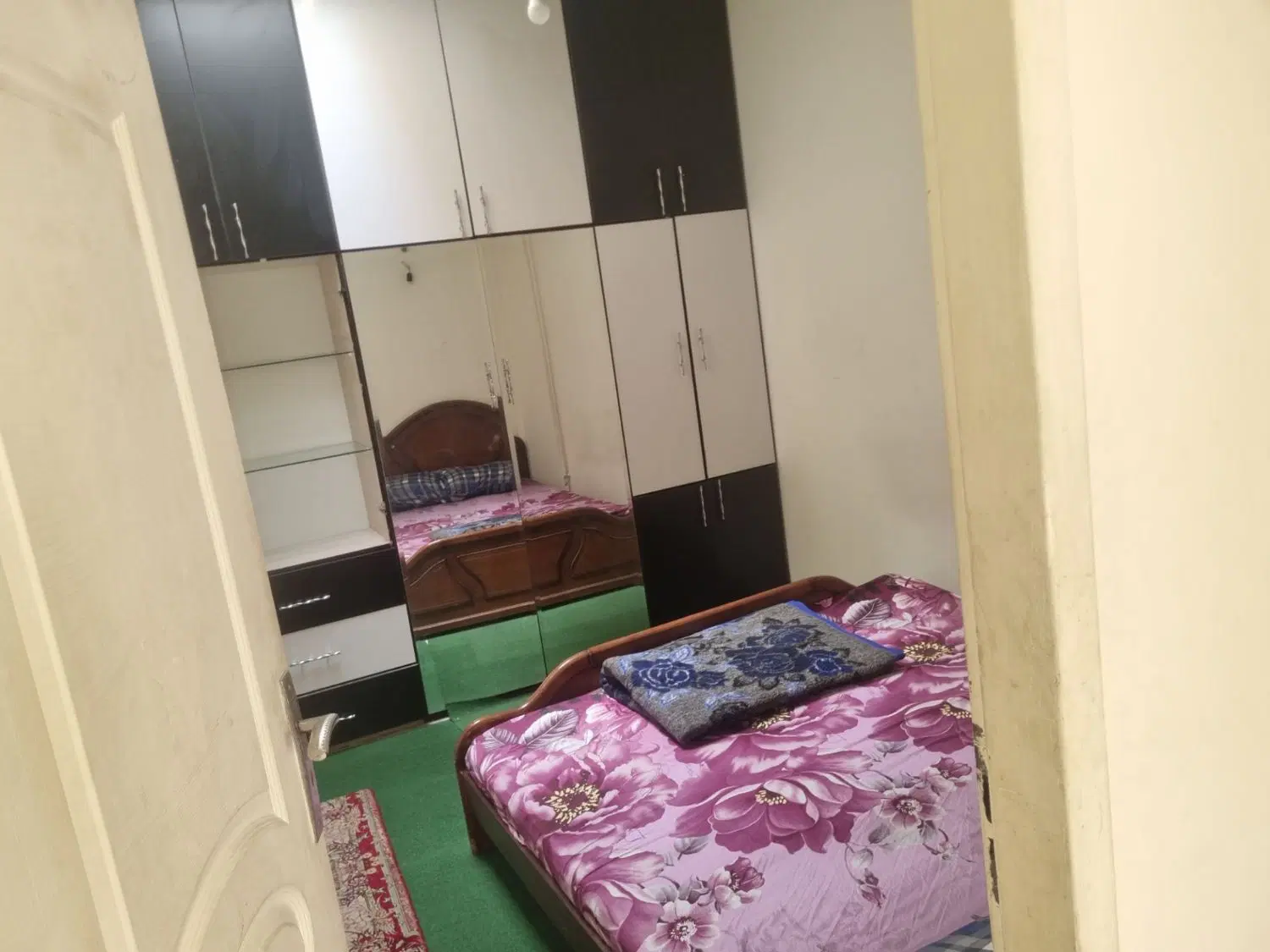 اجاره  خانه دربستی درکوی بنفشه ائل کلی با امکانات