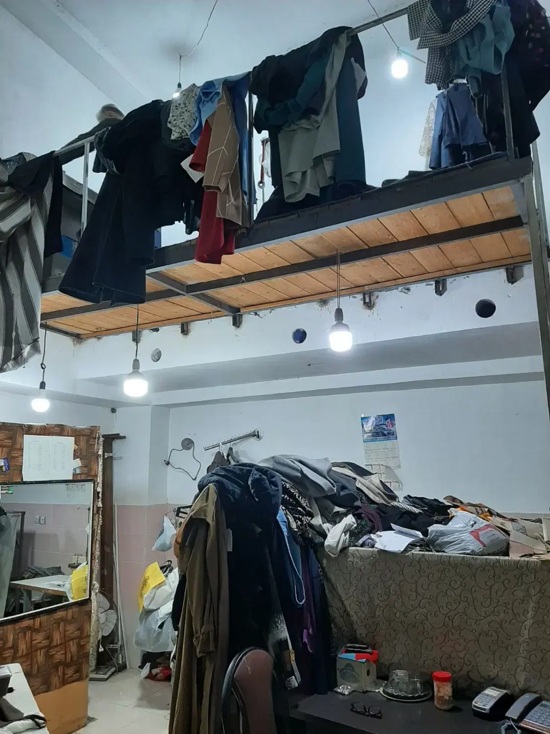 فروش مغازه بالکن دار باسندتک برگ شش دانگ با مالکیت
