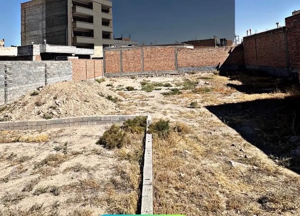 زمین مسکونی در کوی پاسداران خسروشاه