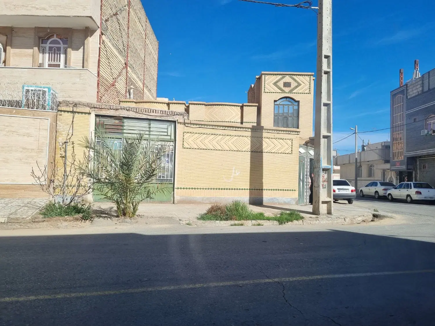 ویلایی ناصرخسرو دونبش