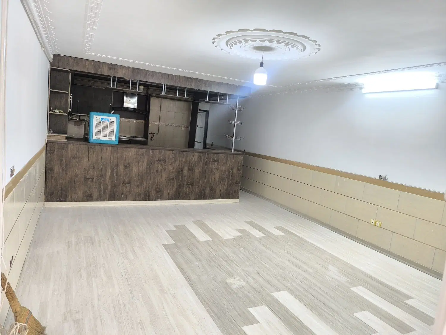 خانه اجاره‌ای خیابان مالک اشتر جنوبی