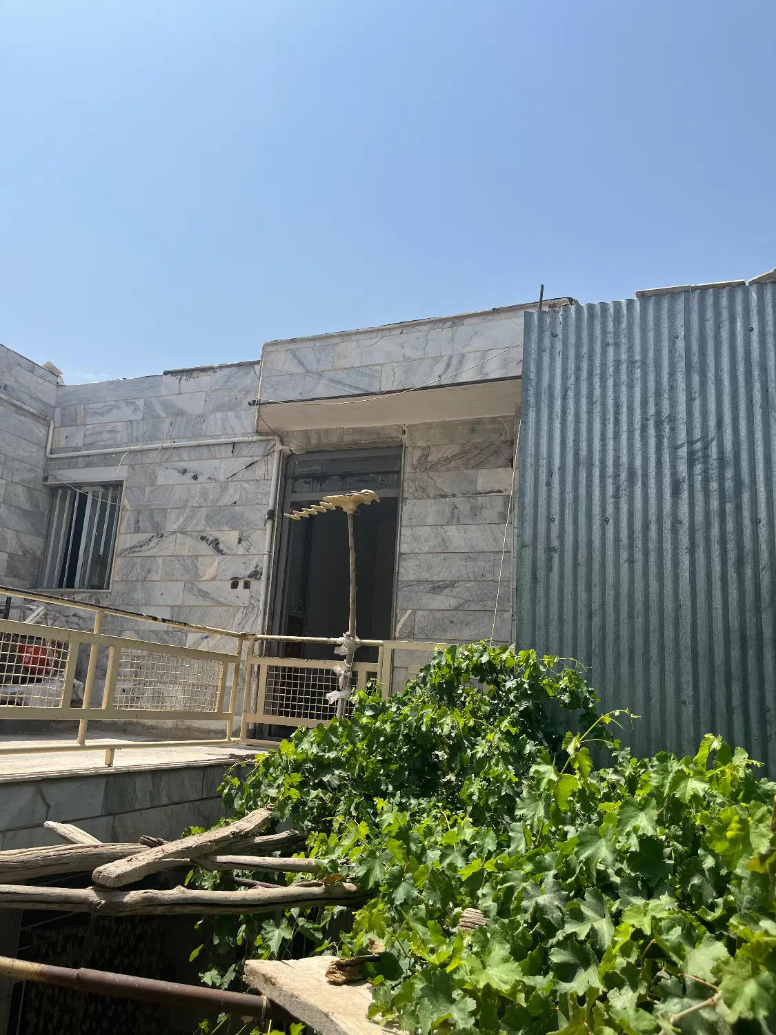 خانه اجاره ای کارگران ۲۱