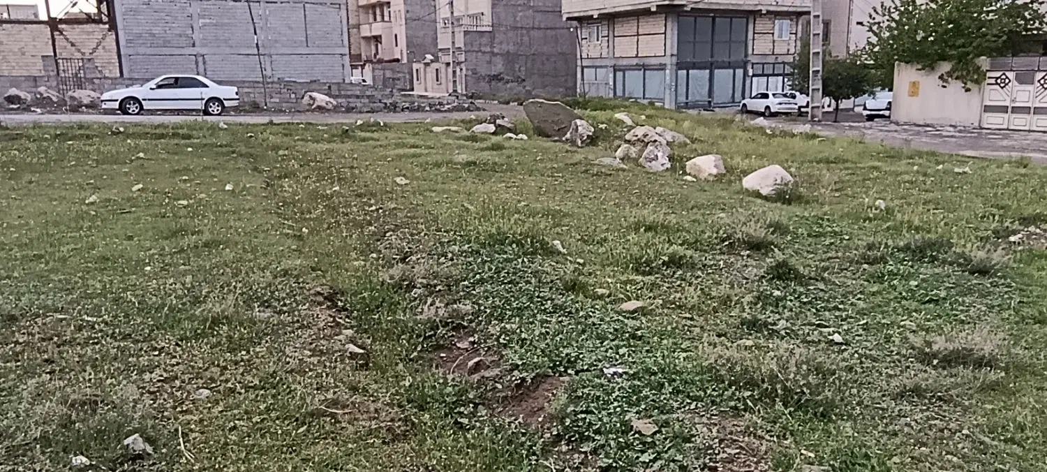 زمین دم خیابان فاز 3 خیابان 16متر