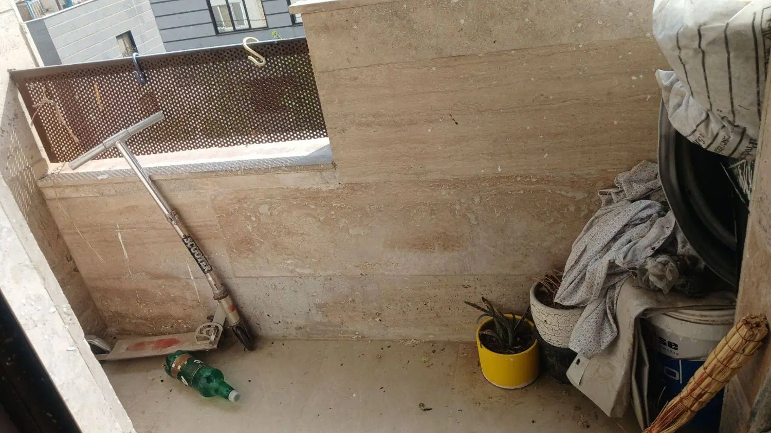 آپارتمان ۵۹ متری میرزایی جنوبی