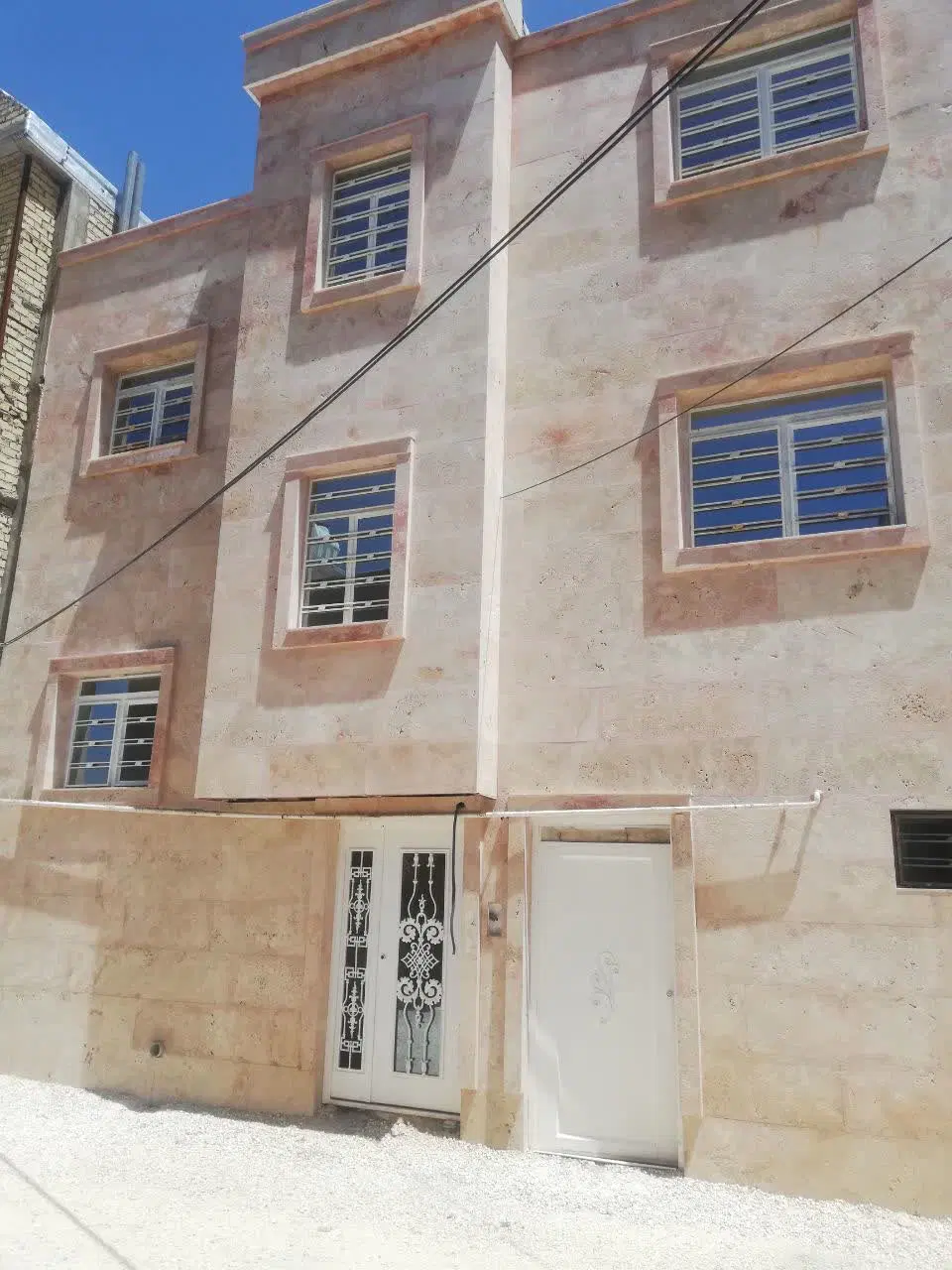 یه واحد کیان اباد