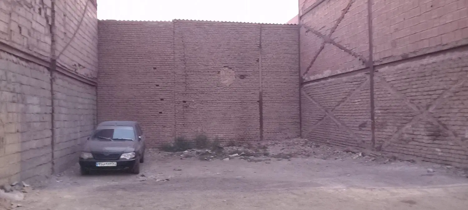 زمین مسکونی
