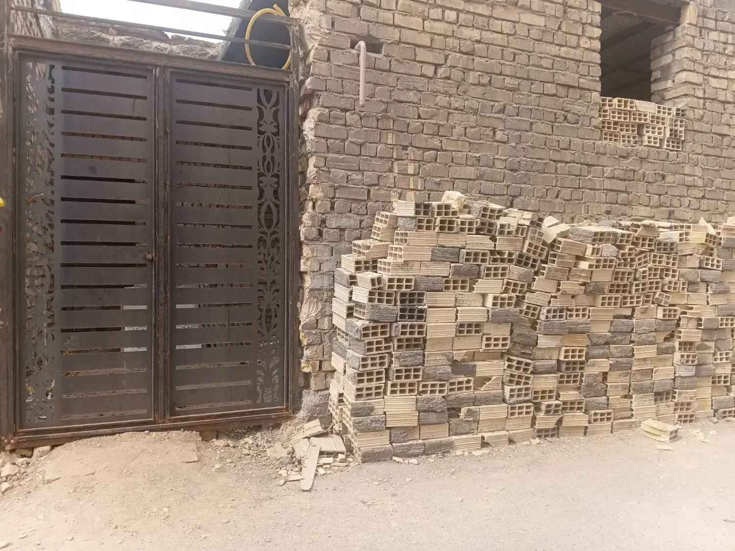فروش خانه ۷۵متری قنوات سراجه
