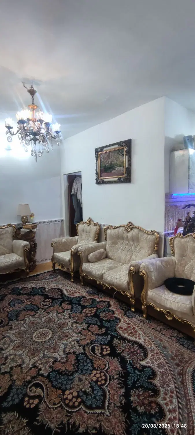 خانه ۵۳متری  نقلی و تمیز