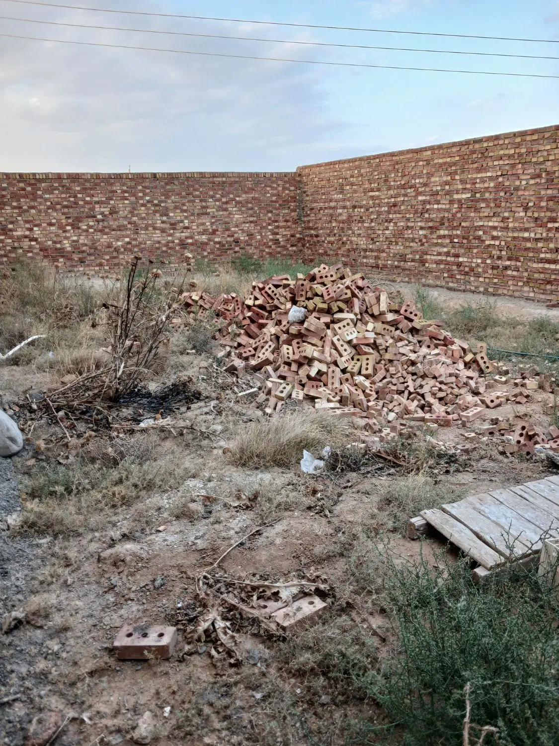 حصار ۱۲۵متر