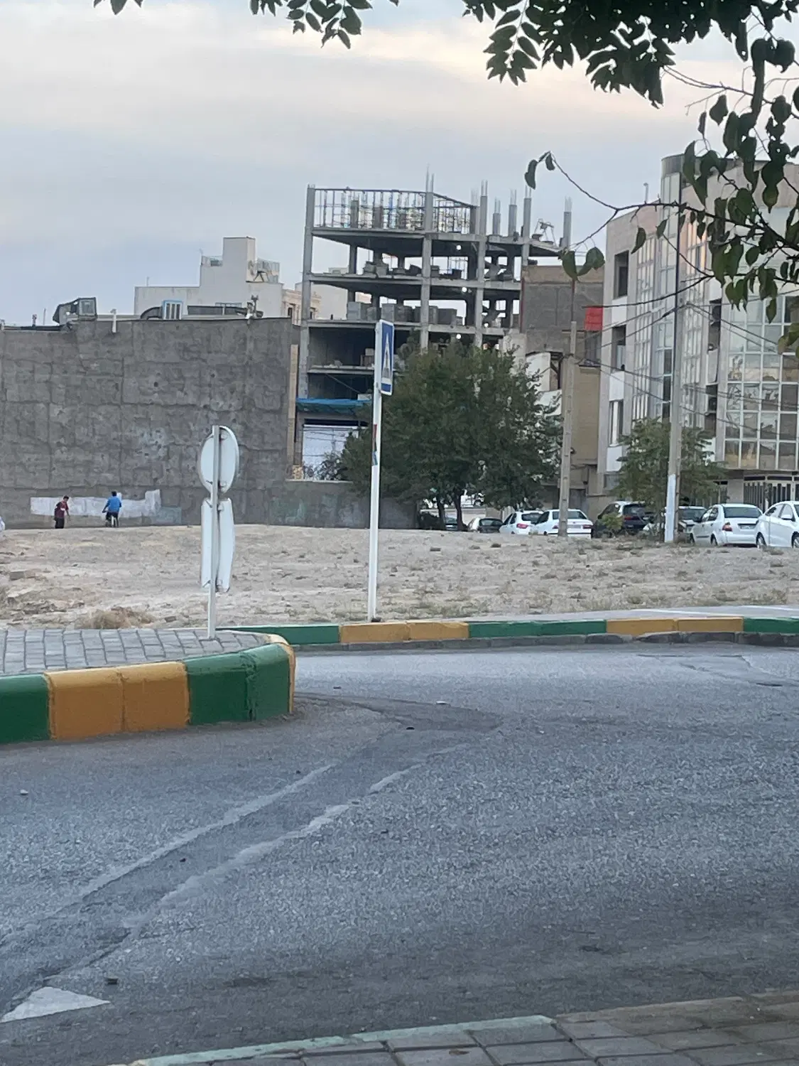 زمین تجاری مسکونی