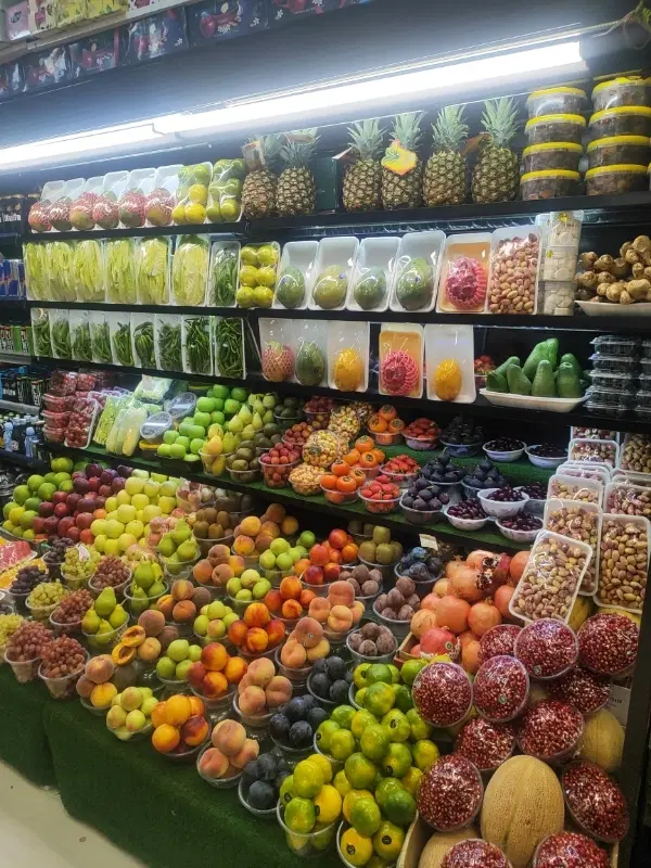 مشارکت در میوه فروشی