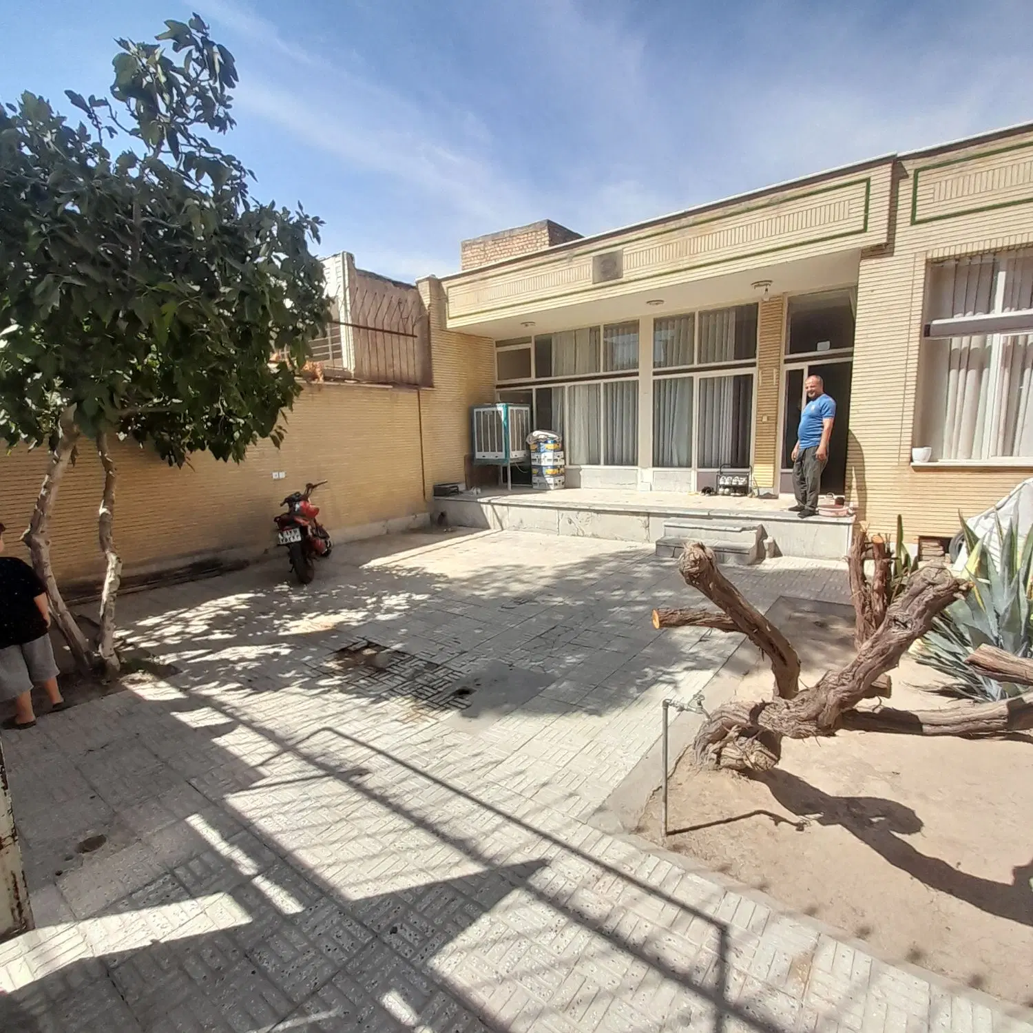 منزل ویلایی ۲۵۰ متری