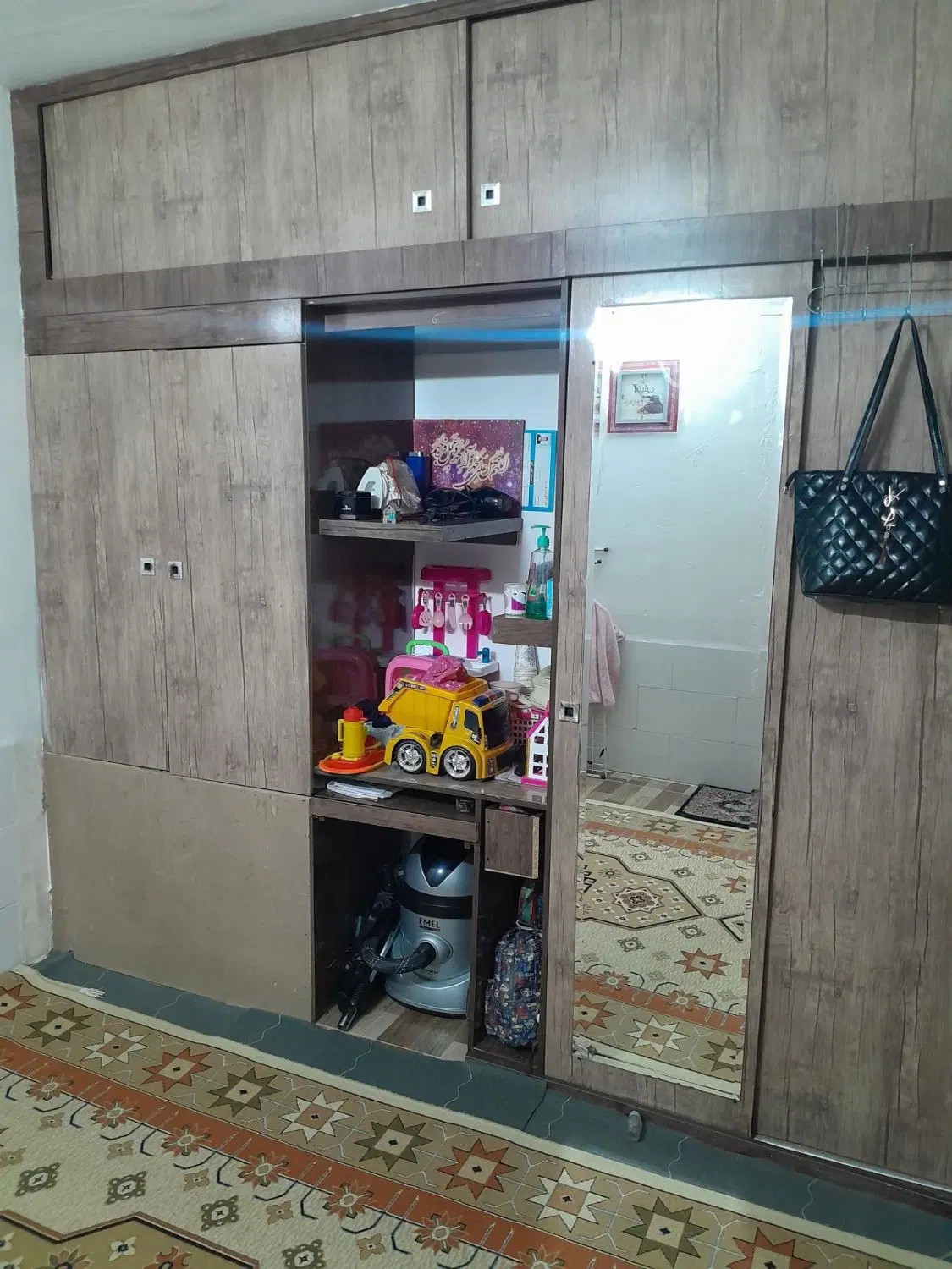 ویلایی دربست60متری داخل کوچه یک متری طبرسی شمالی39