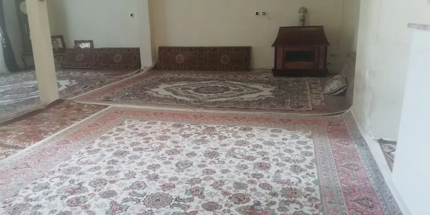 ویلایی دویست متری رشیدی خیابان جم خانه