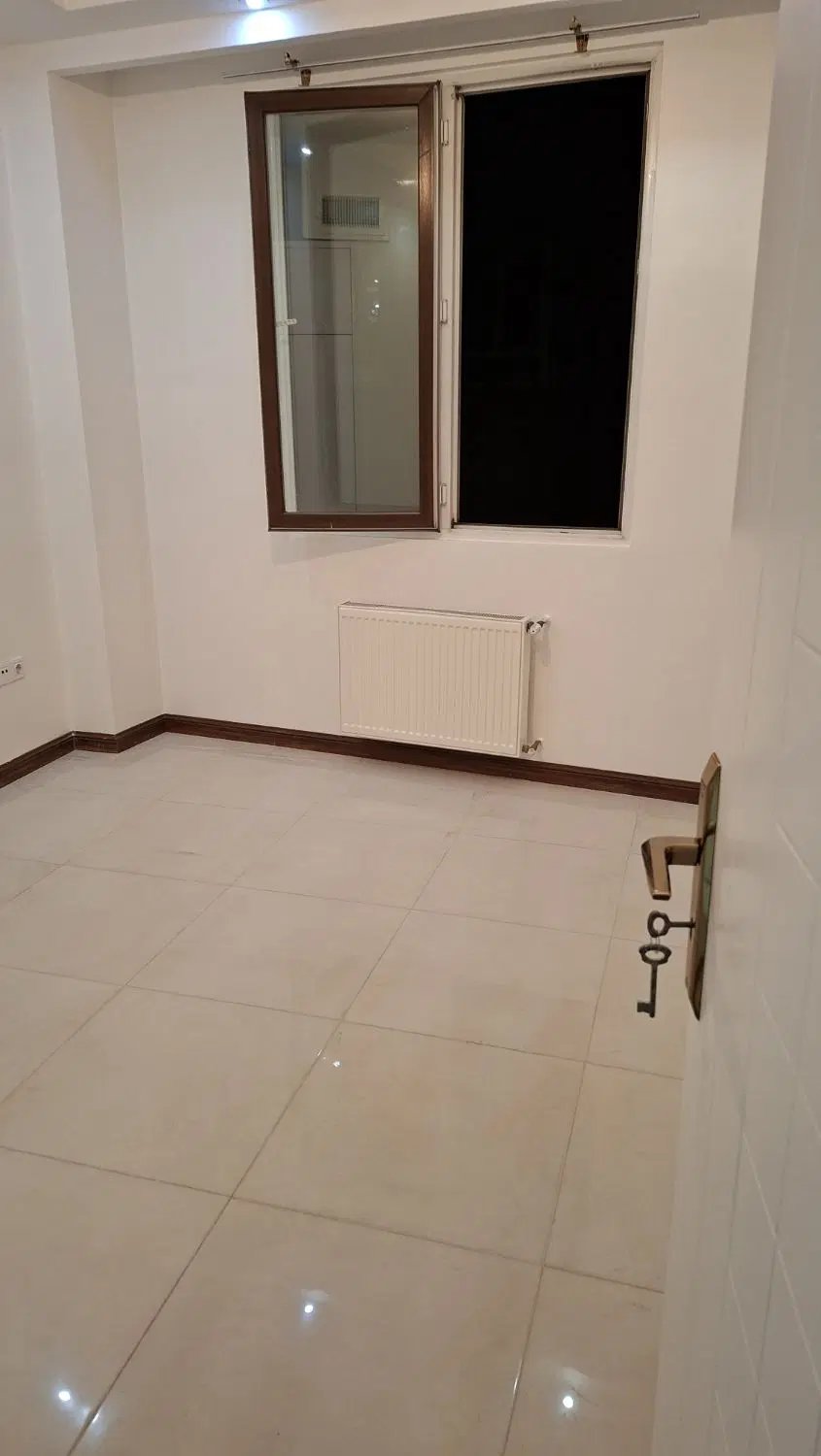 ۷۰ متر دکتر هوشیار نزدیک مسجد ابوالفضل (ع)