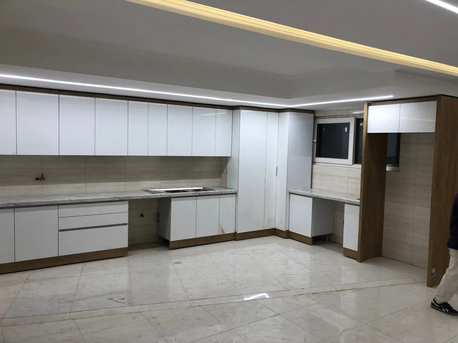 فروش اپارتمان سه خواب