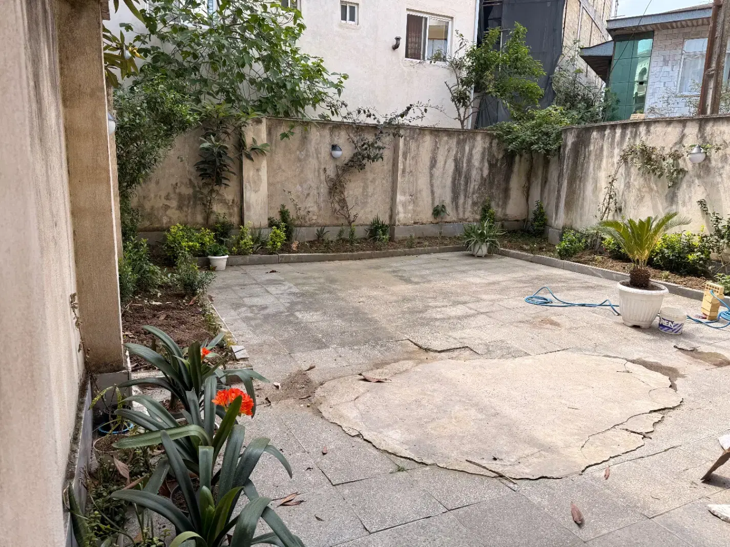 آپارتمان ۲ خواب دیلمان دکتر حسابی سند تک برگ