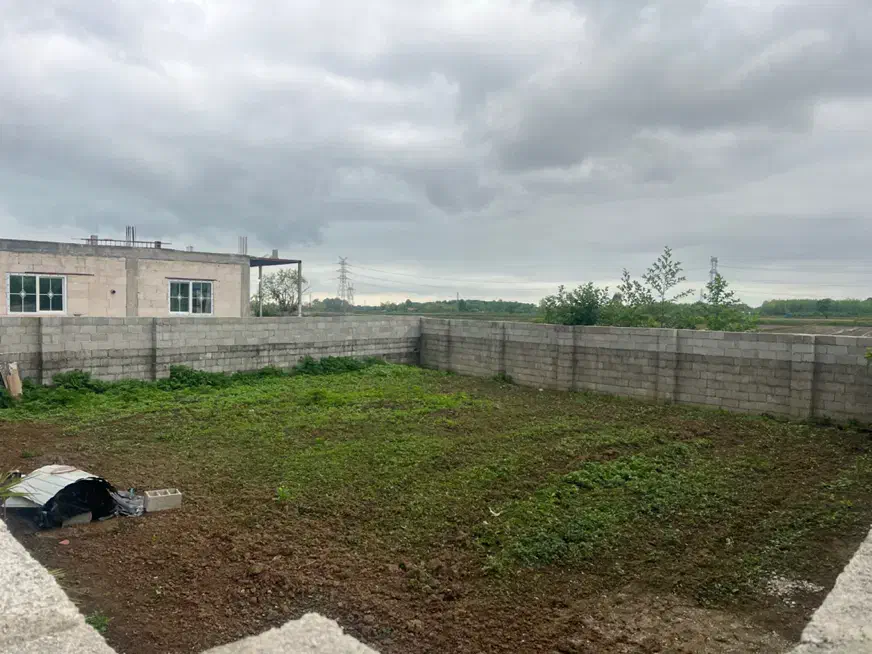 زمین مسکونی روستایی ۳۰۰ متر با پروانه دو طبقه