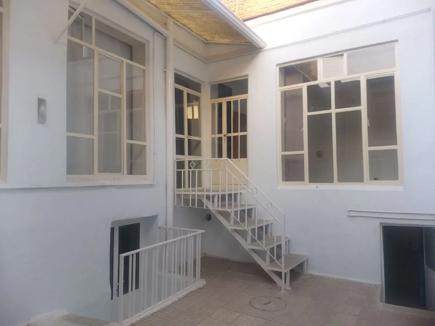 رهن و اجاره خانه دربست در حجتی