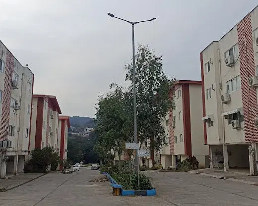 فروش آپارتمان با تعدادی از وسایل منزل