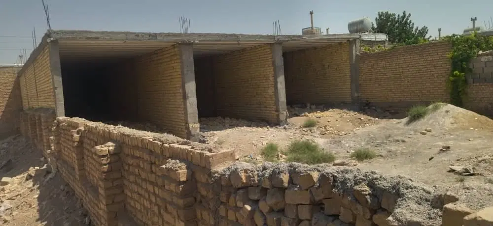 فروش اسکلت مسقف 150متری درب حیاط