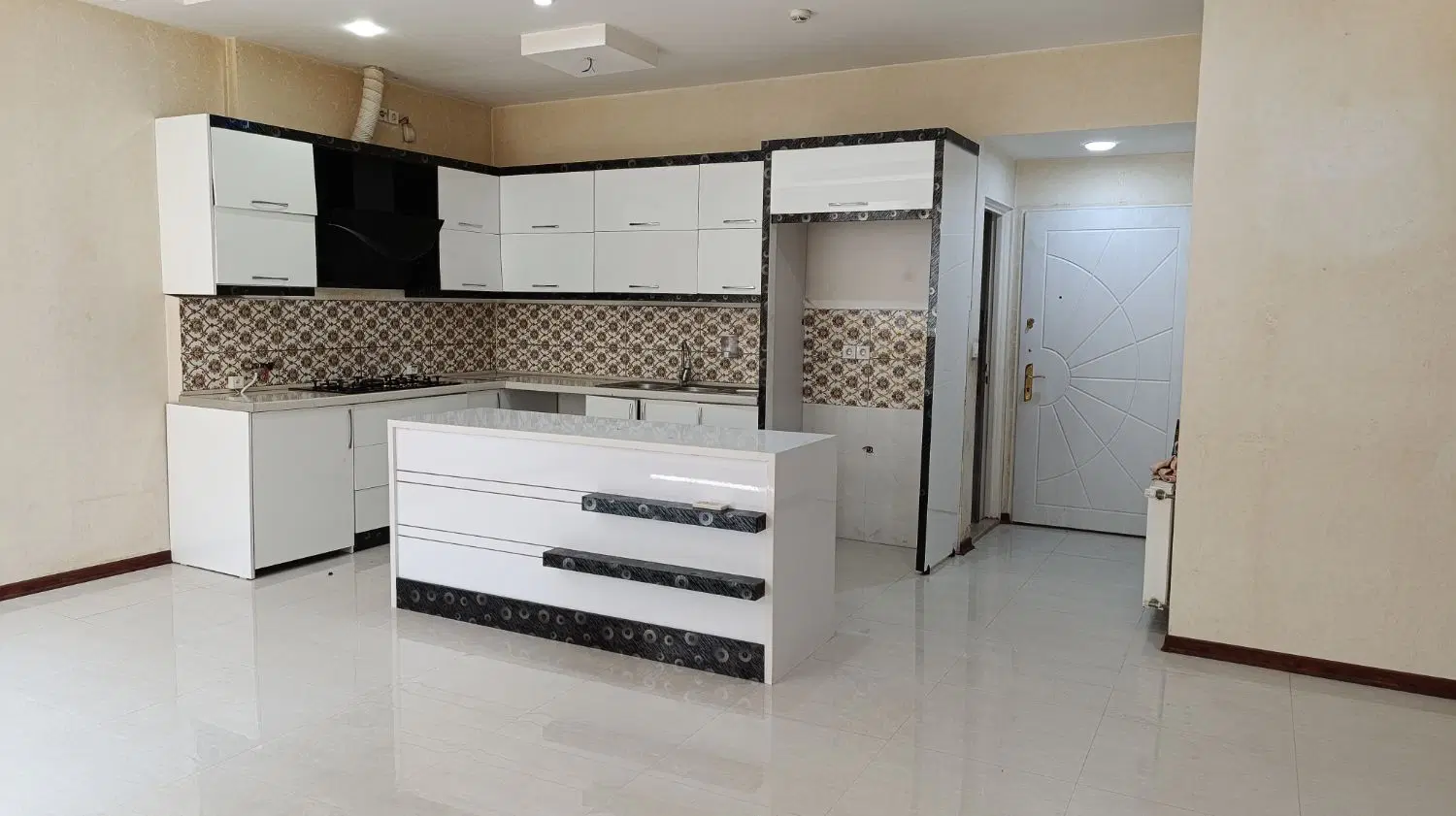 آپارتمان رهن کامل