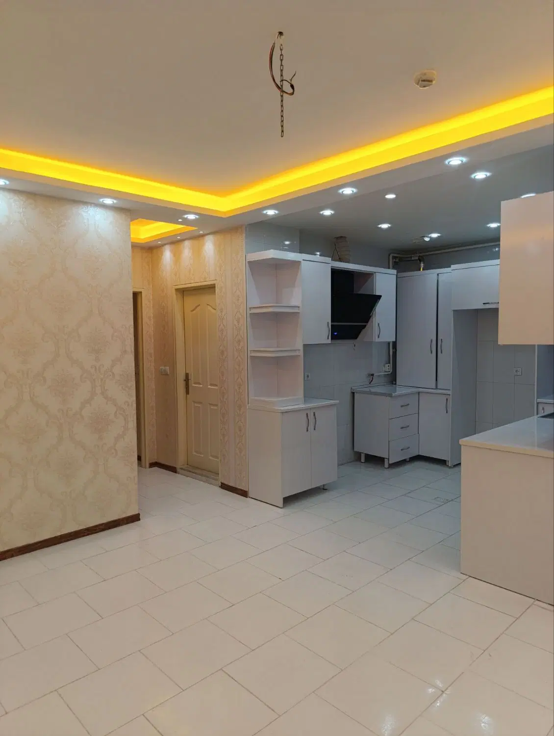 فروش واحد مسکونی فاز ۴ مجتمع سهندیه