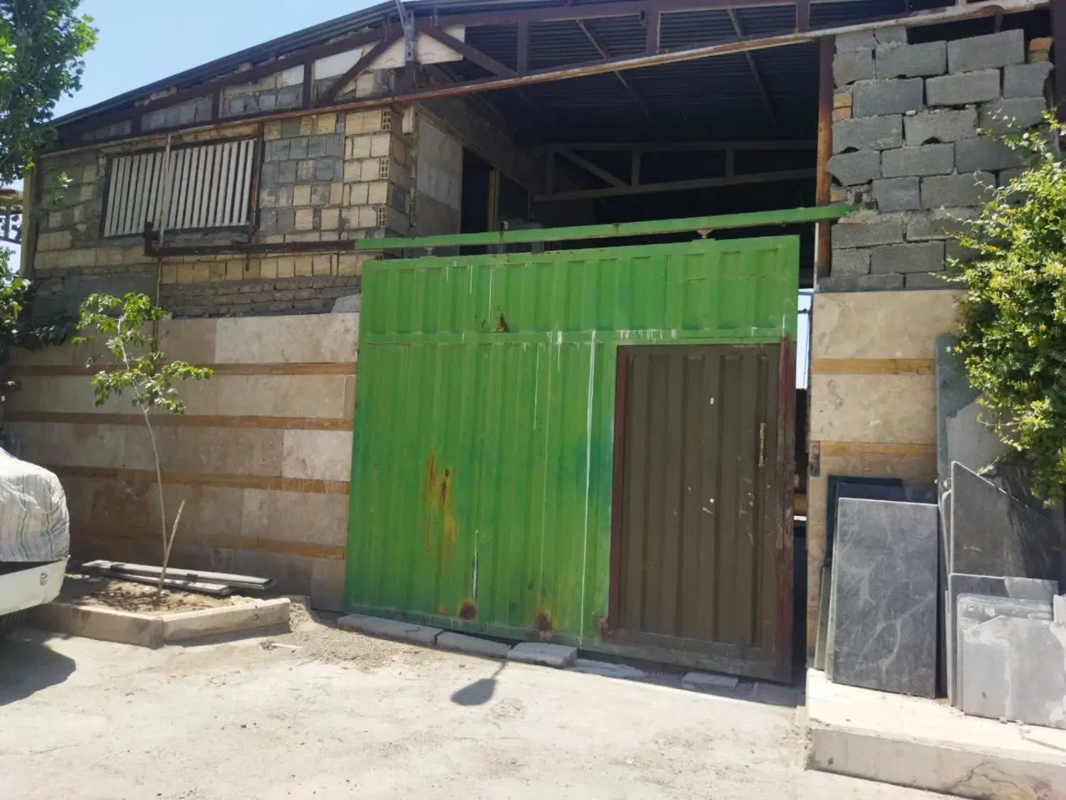 سوله سرپوشیده زیر پل حصارک