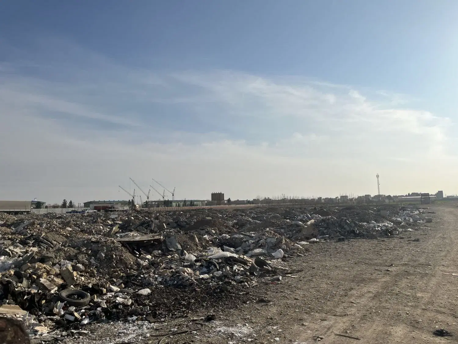 زمین بحر جاده رباط کریم ـ وهن آباد