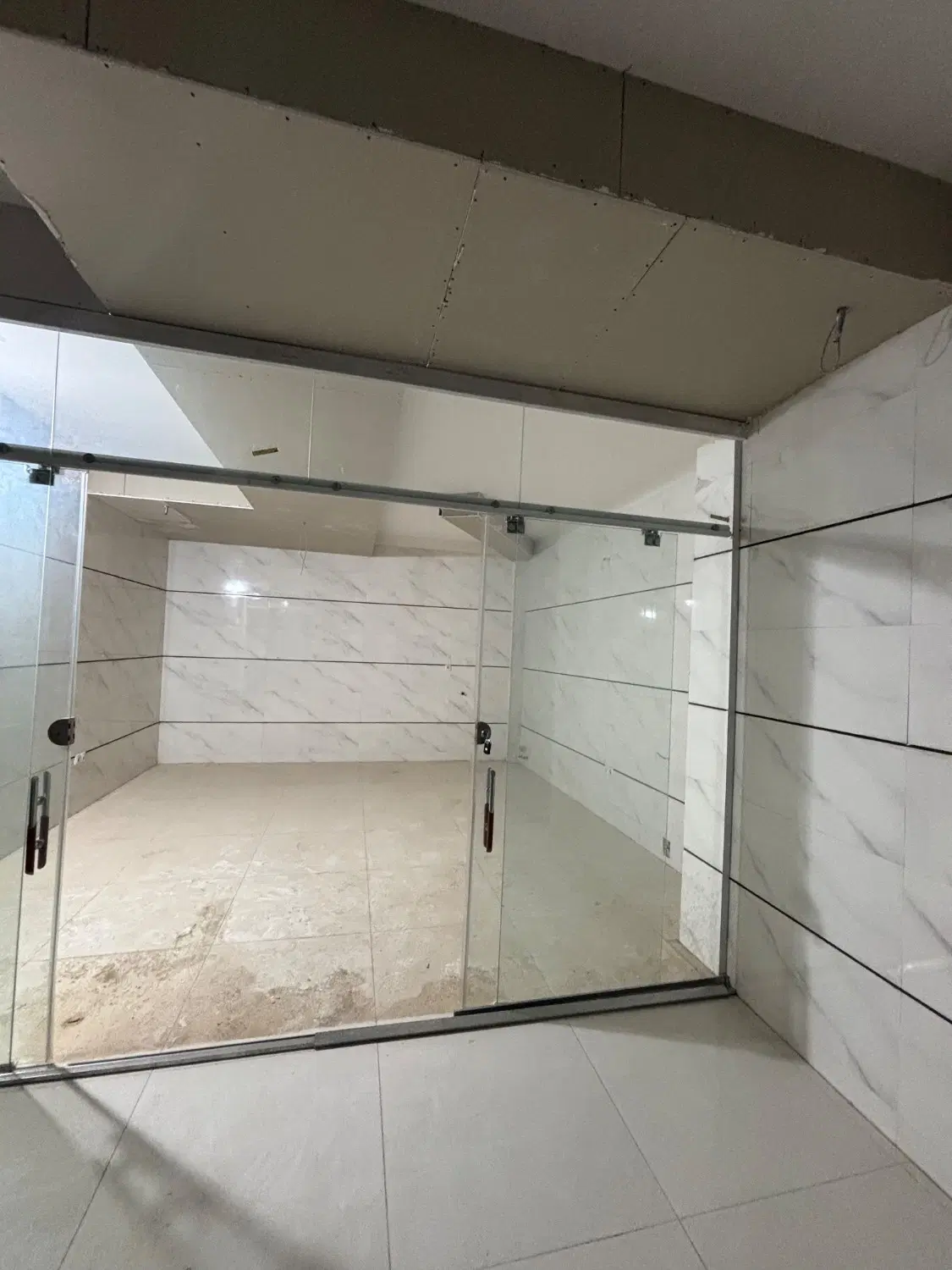 اجاره مغازه داخل مجتمع تجاری