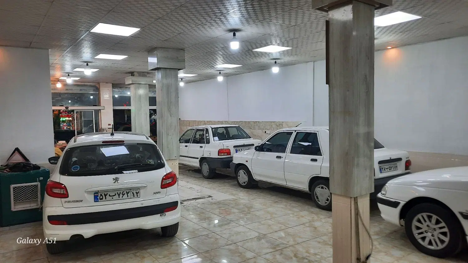 اجاره ۱۲۰ متر تجاری،حاشیه خیابان اصلی
