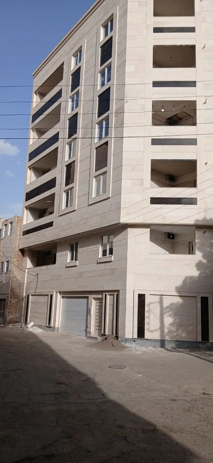 فروش آپارتمان صفر۱۵۰ متری میدان شریعتی