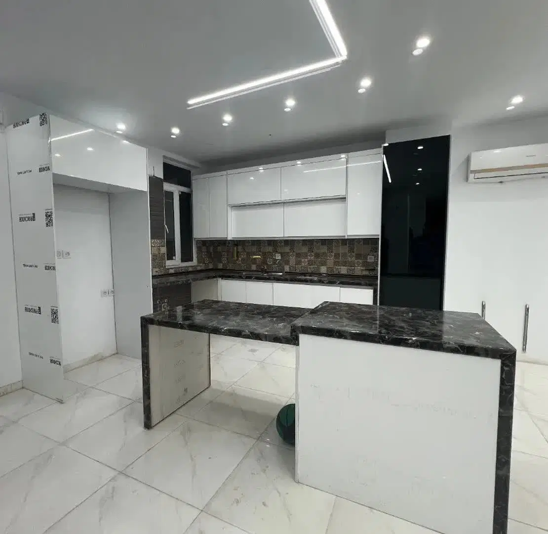 خانه آپارتمانی شیک و تمیز