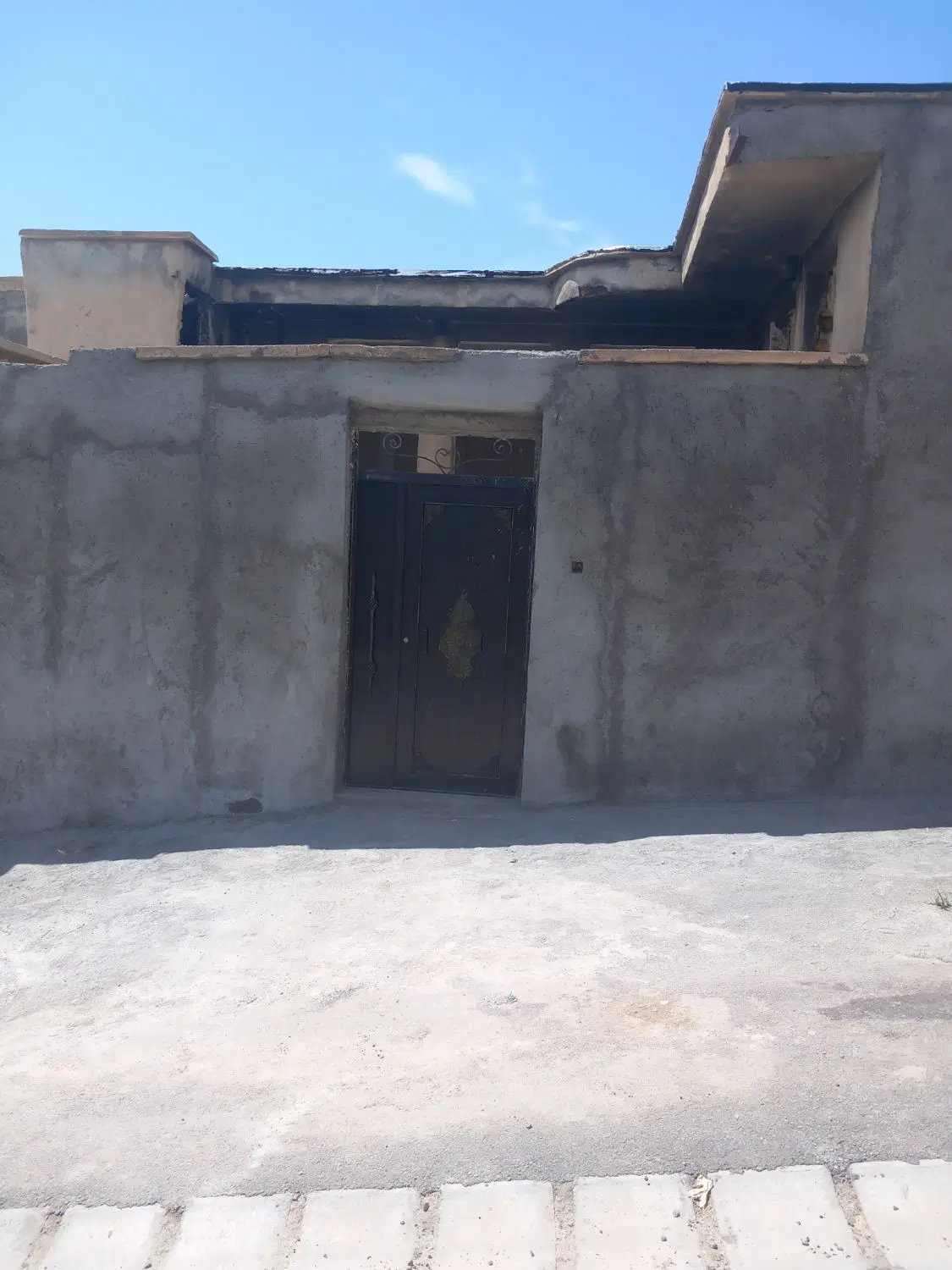 خانه ۸۸ متری آهن