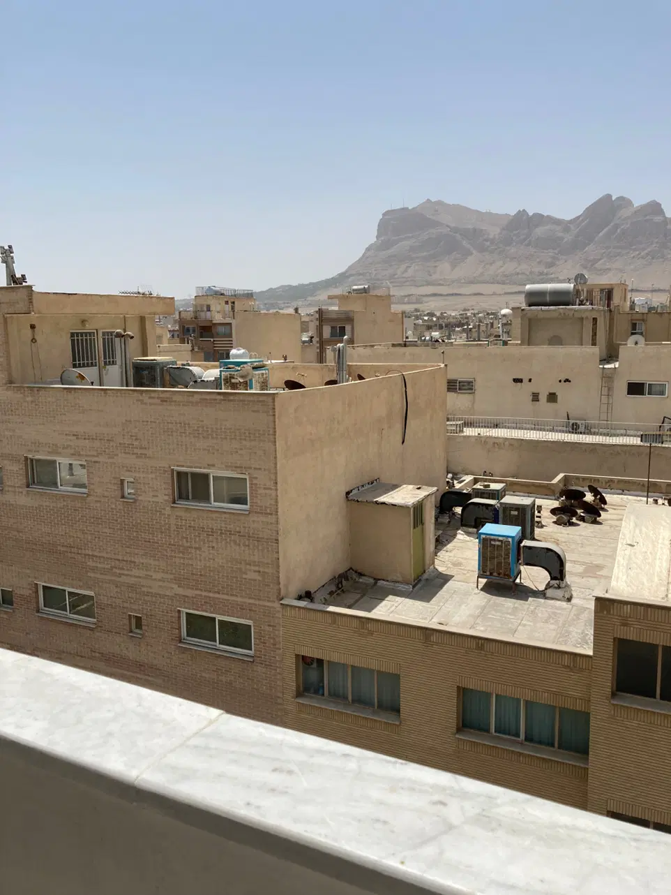 فروش اپارتمان صفر ۲خوابه خیابان وحید ۹۵m